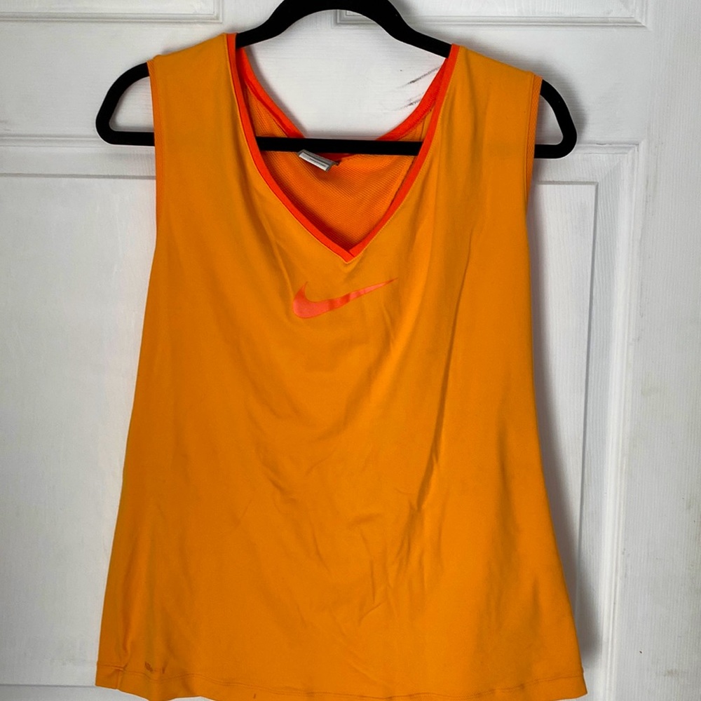 Nike workout tank